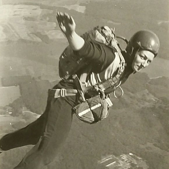 Meet your Posher, Tatiana - Picture 2 of 2